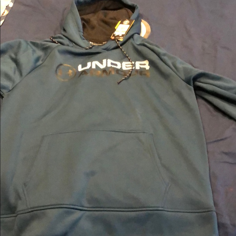 Large Under Armour Hoodie